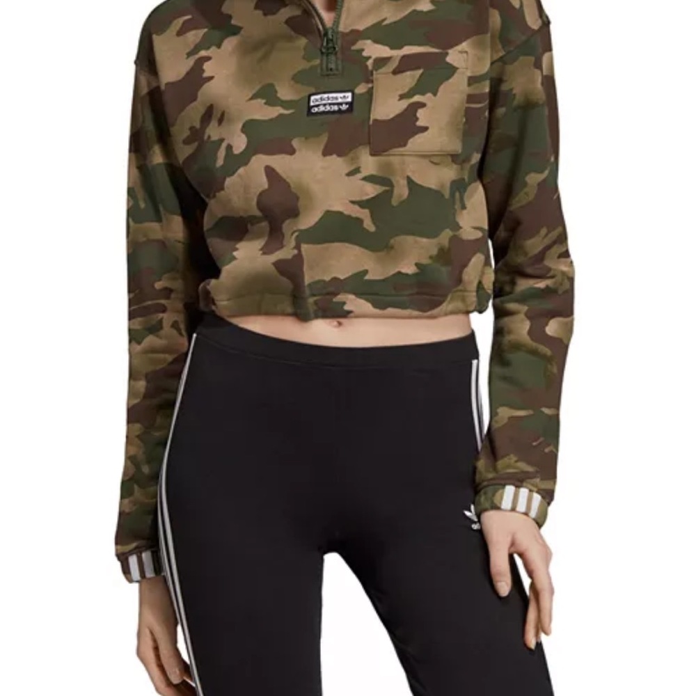 *NWT* ADIDAS ORIGINALS CAMO HALF ZIP CROP SWEATSHIRT -  WOMENS SIZE S